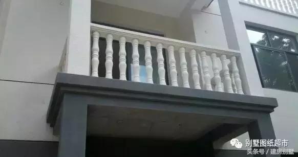 為我新落成的別墅，造了大部分農(nóng)村人都見(jiàn)過(guò)的小火灶！