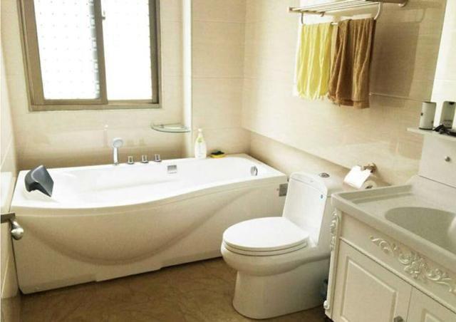 老爸花40W在農(nóng)村蓋這棟別墅，找我相親的姑娘都踏破門檻了！