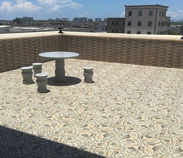 老公鄉(xiāng)下自蓋的小四層樓房，裝修堪比別墅棒呆了，特別喜歡陽臺！