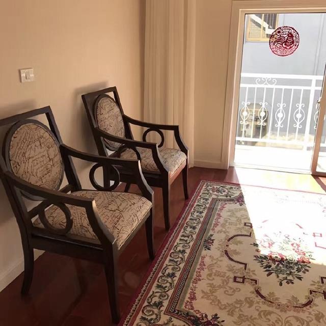 花60萬(wàn)在鄉(xiāng)下農(nóng)家建的別墅，朋友說(shuō)還不如進(jìn)城買房，你們覺(jué)得呢！