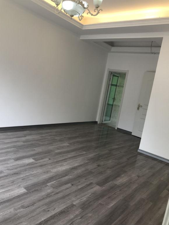 曬曬剛蓋好鄉(xiāng)村小別墅，找老婆就靠它了