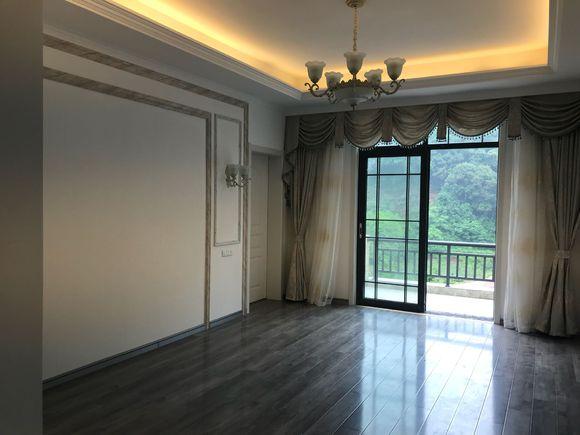 曬曬剛蓋好鄉(xiāng)村小別墅，找老婆就靠它了