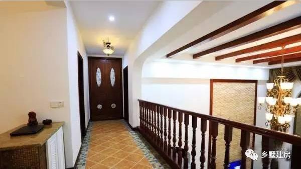 在農(nóng)村花30萬自建房，看起來像百萬效果