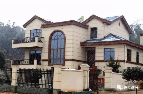 在農(nóng)村花30萬自建房，看起來像百萬效果