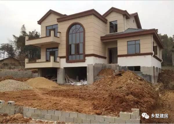 在農(nóng)村花30萬自建房，看起來像百萬效果