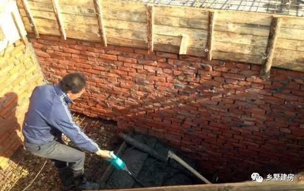 在農(nóng)村花30萬自建房，看起來像百萬效果