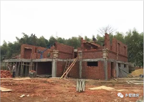 在農(nóng)村花30萬自建房，看起來像百萬效果