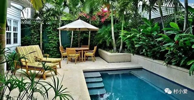 兄弟倆回家鄉(xiāng)自建雙拼別墅，有車庫有庭院，看完不信你不贊