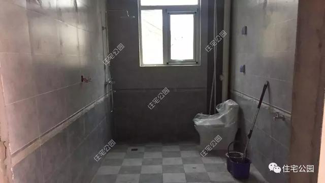 河南農(nóng)村40萬自建三層樓房，性價比讓人羨慕