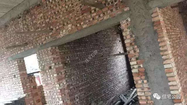 河南農(nóng)村40萬自建三層樓房，性價比讓人羨慕