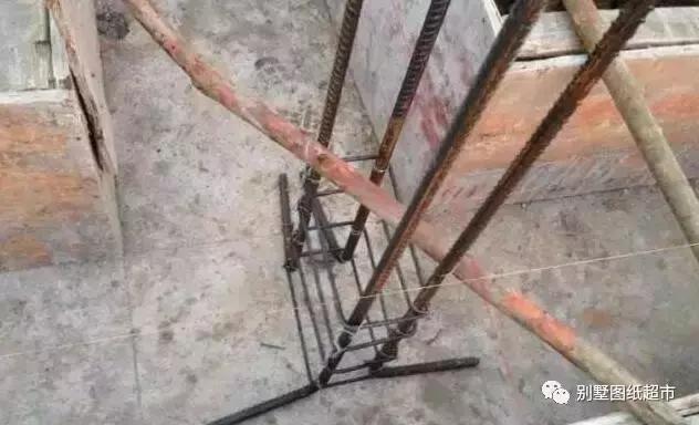 農(nóng)村自建房基礎(chǔ)施工這么做才能又穩(wěn)又安全，別再花冤枉錢了