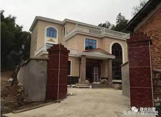 曬曬我家和表哥家的自建房，有設計和沒設計區(qū)別真大