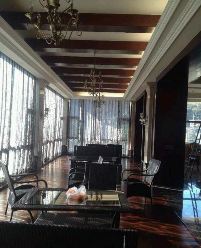 曬曬我家2000平山村小別墅，光裝修花了200多萬！