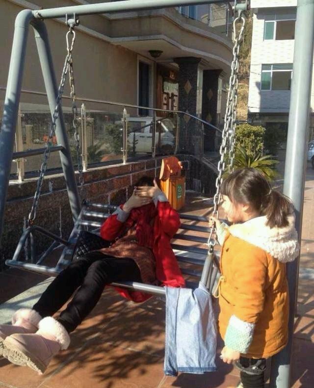 曬曬我家2000平山村小別墅，光裝修花了200多萬！