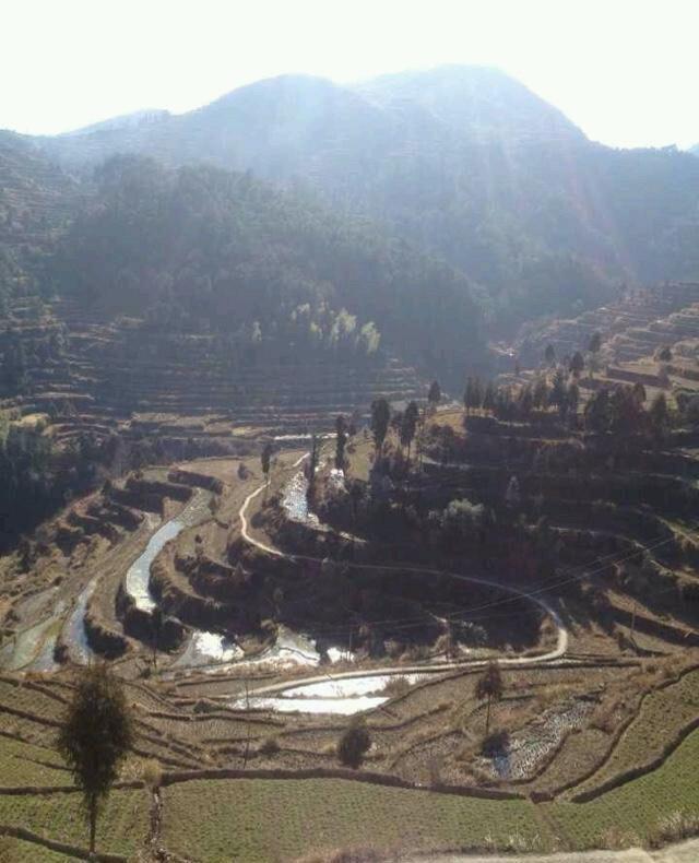 曬曬我家2000平山村小別墅，光裝修花了200多萬！