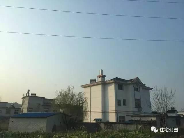 父子二人攜手設計圖紙，60萬建舒適別墅！