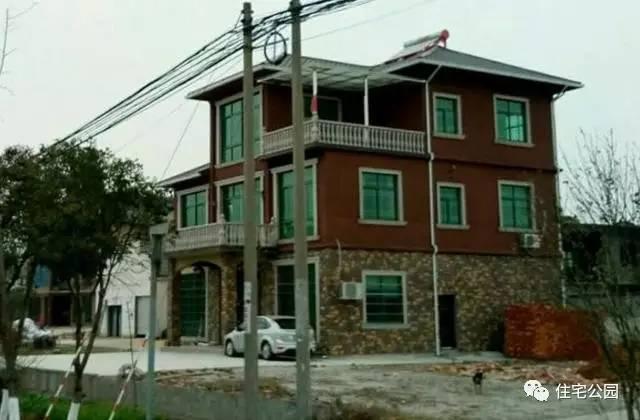 實(shí)拍農(nóng)村人30萬自建別墅，城里人看了都羨慕這樣的房子！