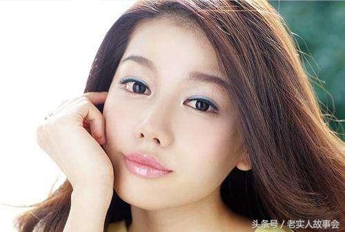 住別墅的女人！