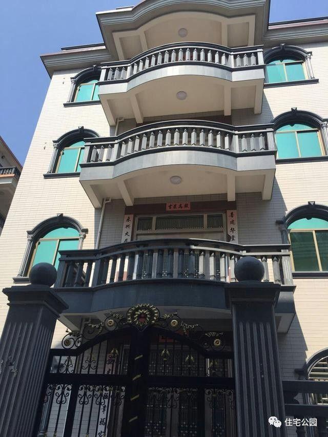 網(wǎng)友實(shí)拍現(xiàn)代農(nóng)村生活，有房有車(chē)有別墅，羨慕嗎？