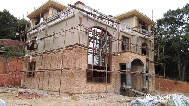 湖南人真的會算計，30萬建套二層半歐式豪華鄉(xiāng)村別墅