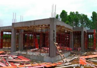 每人30萬建兩棟大別墅，城里人都嫉妒！