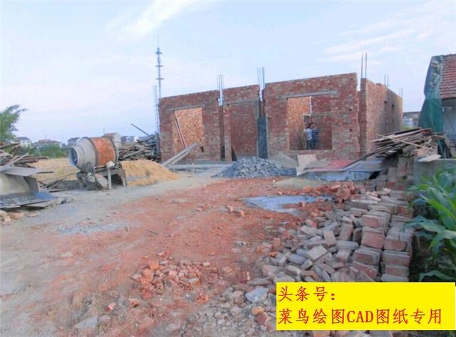 21萬建3層別墅，戶型方正簡潔大方，房間尺度適宜合理帶大陽臺