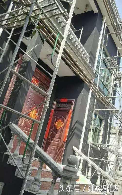 建房要趁早，包工頭35萬帶裝修小別墅建成，羨煞旁人