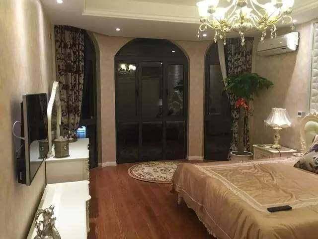 在城里價值幾千萬的豪華別墅，農村自建55萬搞定！