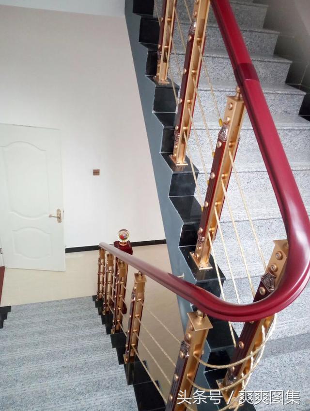 自己在農(nóng)村建的小別墅 城里200萬(wàn)都買(mǎi)不到 羨慕吧