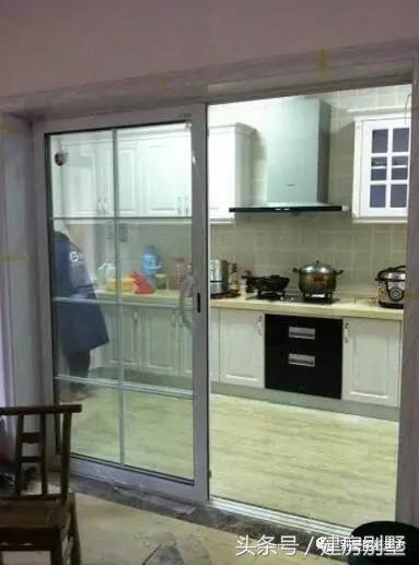 26萬(wàn)做成的二層小別墅，在農(nóng)村建一棟小別墅并不難