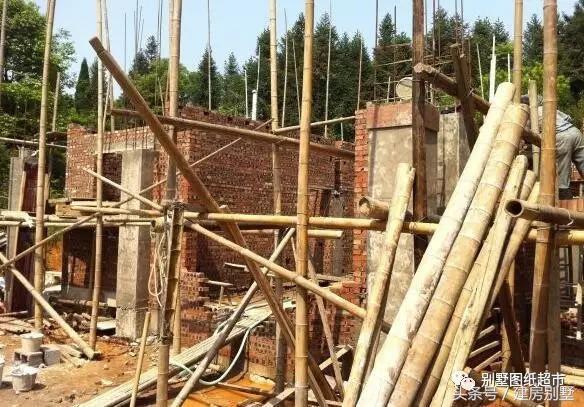 26萬(wàn)做成的二層小別墅，在農(nóng)村建一棟小別墅并不難