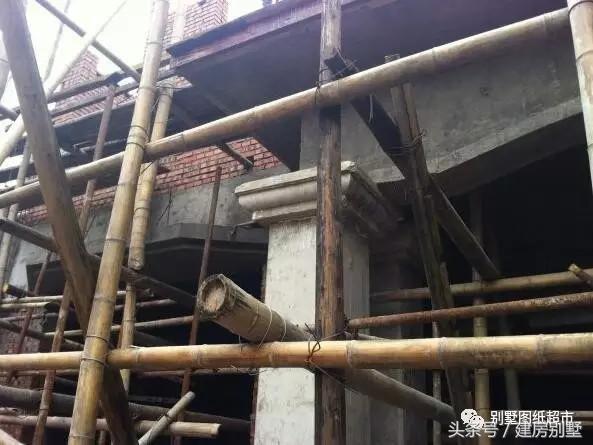 26萬(wàn)做成的二層小別墅，在農(nóng)村建一棟小別墅并不難