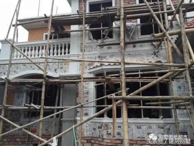 26萬(wàn)做成的二層小別墅，在農(nóng)村建一棟小別墅并不難