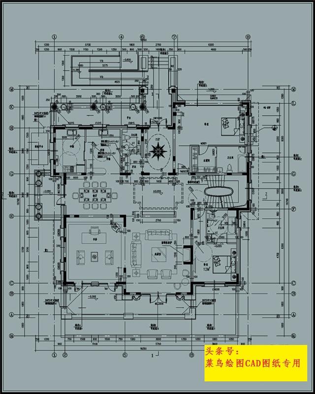 二層歐式別墅框架（剪力柱）215平方米帶地下室、陽臺、露臺