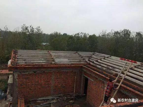 40萬兄弟合建雙拼別墅，施工全程實拍，含平面