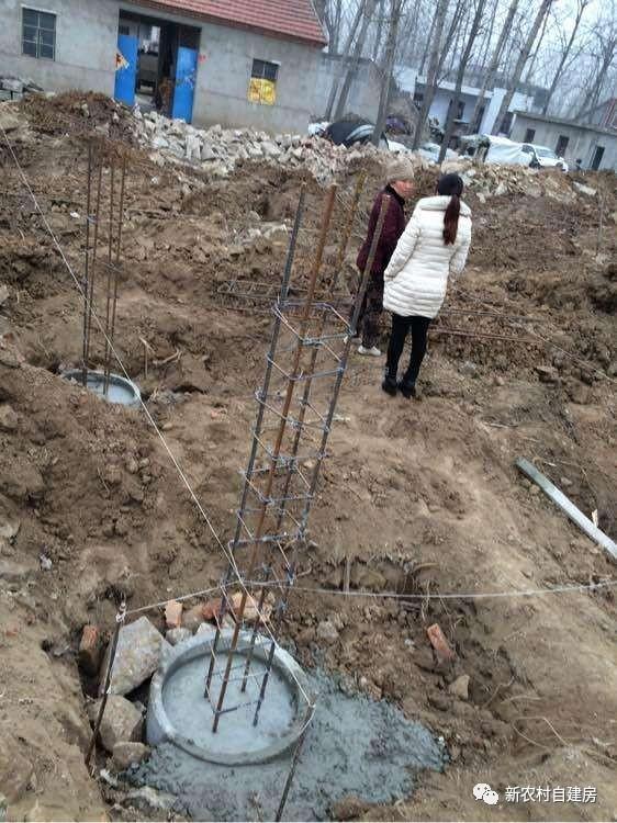 40萬兄弟合建雙拼別墅，施工全程實拍，含平面