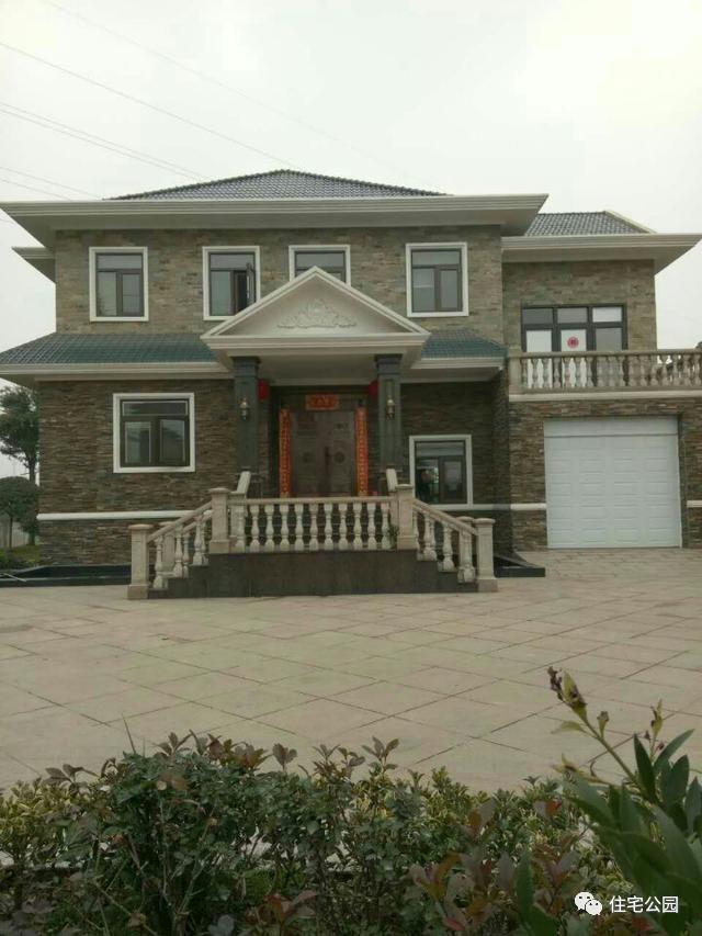 90后歸家自建300平大別墅，造價(jià)一算驚住村里所有人！