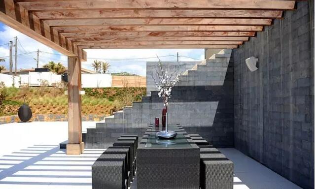 別墅庭院，鄉(xiāng)村生活更容易實現(xiàn)