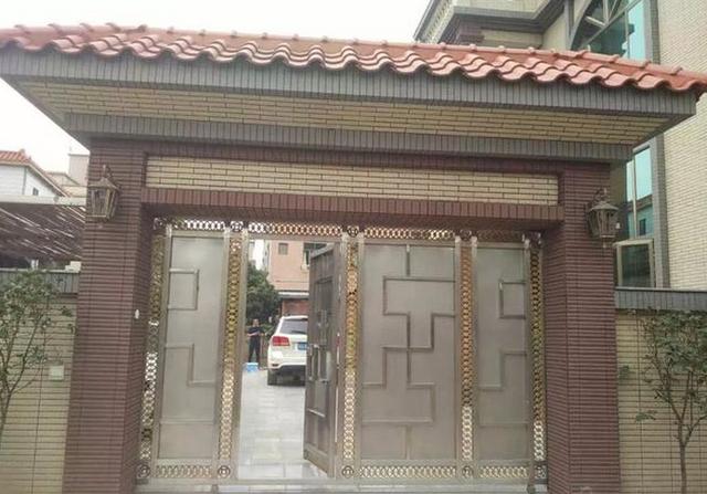 朋友浙江農(nóng)村婆家的別墅蓋好了，光看這外表也是村里數(shù)一數(shù)二的！