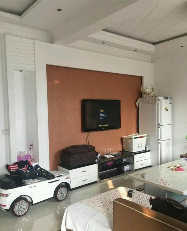 堪比千萬大別墅的鄉(xiāng)下自建房，全屋的裝修婆婆裝得富麗堂皇！