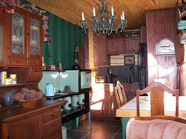 去深山里建別墅，舊集裝箱來幫忙，幾萬塊夠么？