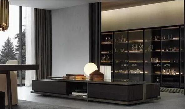 第一次到老板的別墅參觀，進(jìn)門(mén)就給客廳的設(shè)計(jì)美呆了，大氣奢華