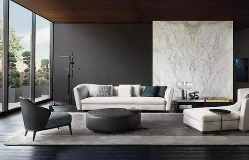 第一次到老板的別墅參觀，進(jìn)門(mén)就給客廳的設(shè)計(jì)美呆了，大氣奢華