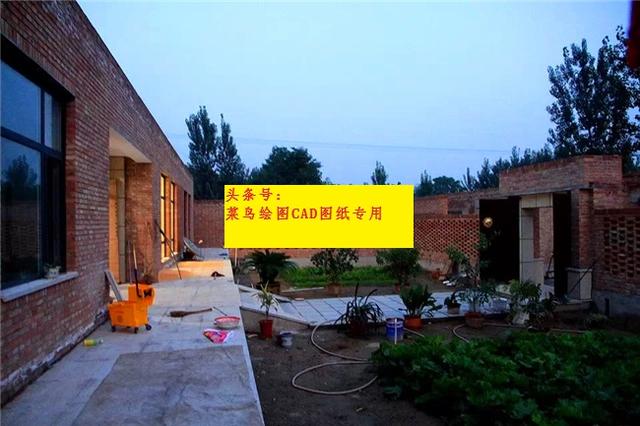 26萬建一層紅磚中式院子別墅，外觀造型簡約沉穩(wěn)，布局緊湊合理