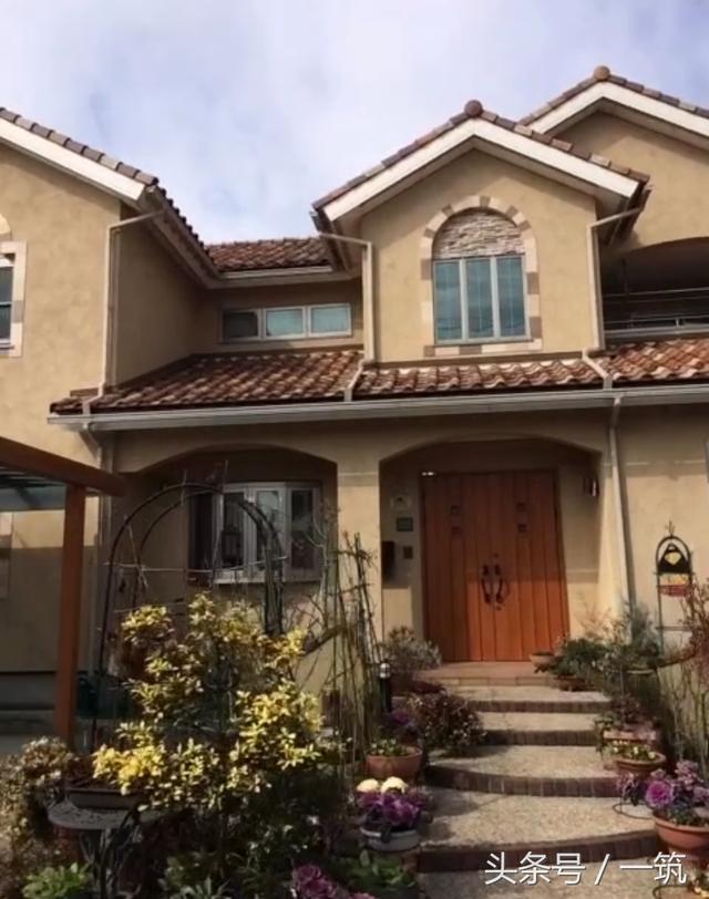 日本農(nóng)村的房子更像是別墅還有著中國風格