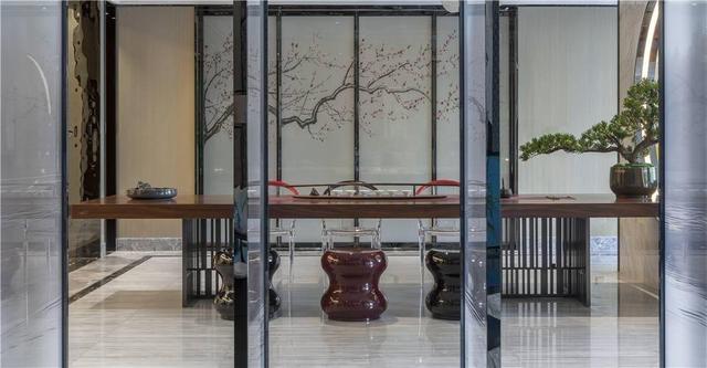 房地產(chǎn)老板北京別墅裝修花幾百萬，內(nèi)景奢華無比，四季如春的感覺