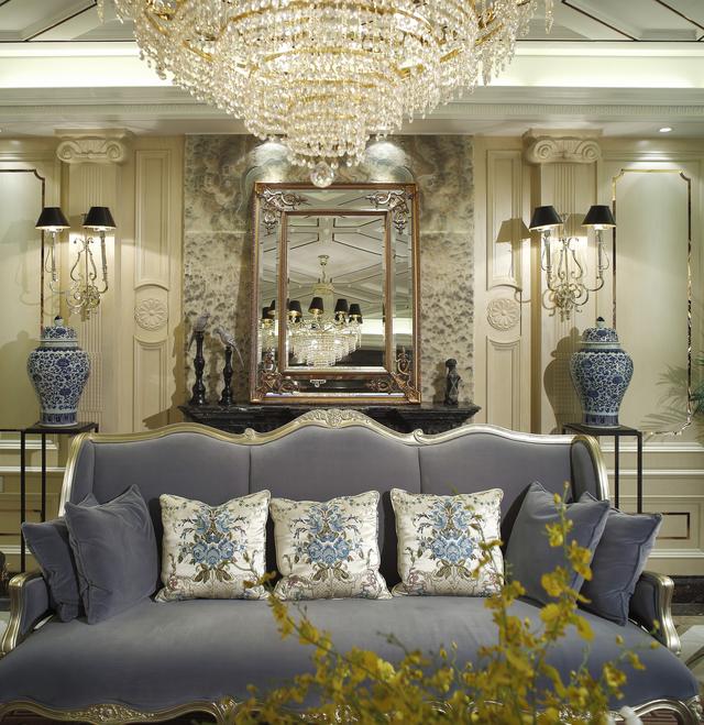 長見識(shí)了！鄭州何總和老朋友買別墅去對(duì)方家看后大贊不已