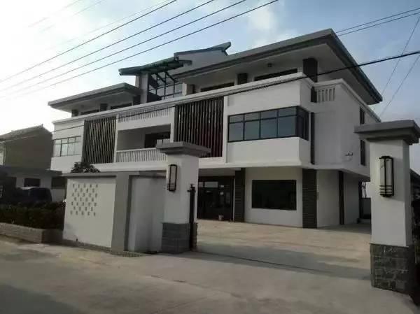 如果有50萬(wàn)，就回鄉(xiāng)下建套這樣的別墅吧