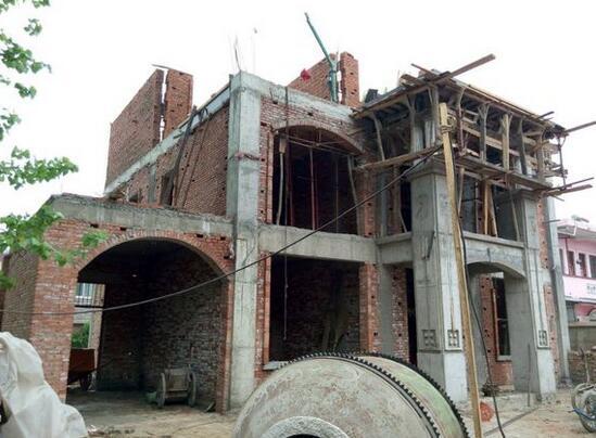 這農(nóng)村自建房建出來，效果和布局引來全村人效仿！