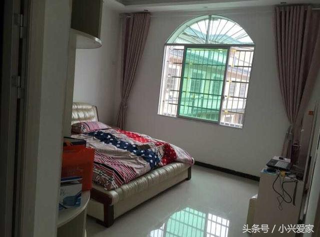 曬曬我家500平的農(nóng)村別墅，前后花費(fèi)100w，落地窗太贊了！